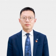 吳偉杰